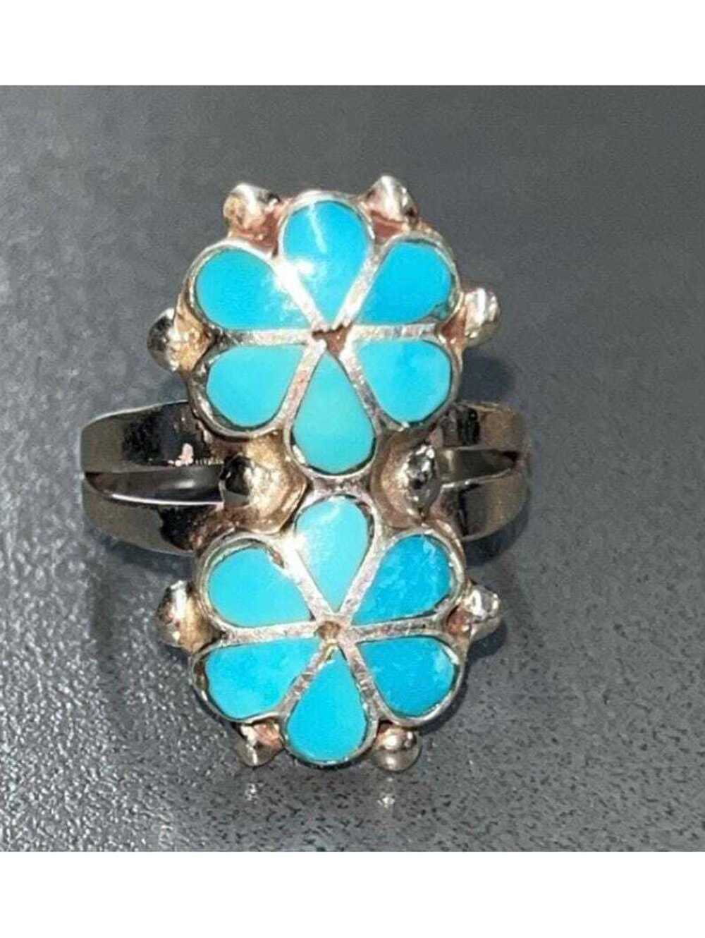 Zuni sterling silver turquoise inlay flower design ring size 5.25